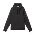Stone Island の Compass Logo Pullover Hoodie が発売