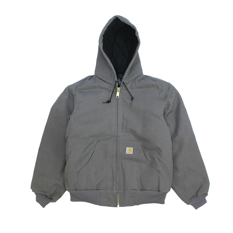 Carhartt の Loose Fit Duck Active Jacket J140 が特別価格で発売