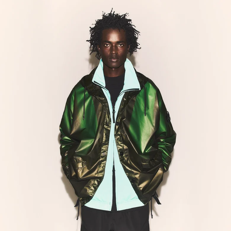 END. が Stone Island のエクスクルーシブアイテムを11月21日(金)に発売