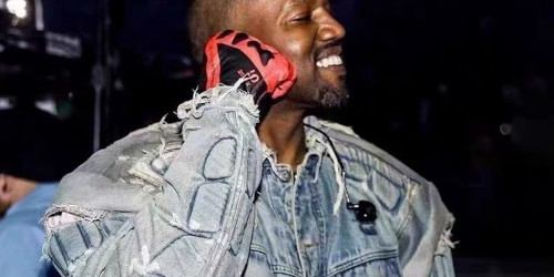 YEEZY GAP の Padded Denim Jacket が発売