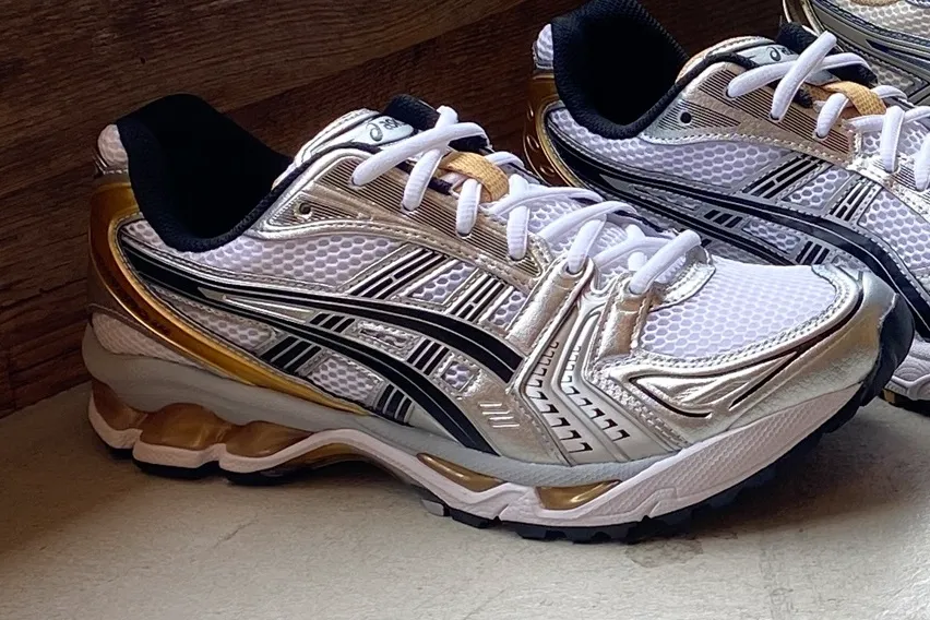 ASICS GEL-KAYANO 14 “Black/Pure Silver”、“White/Pure Gold” が11月6日(木)再販