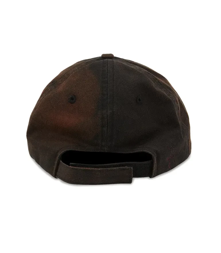 Travis Scott × FC Barcelona の Distressed Hat が発売