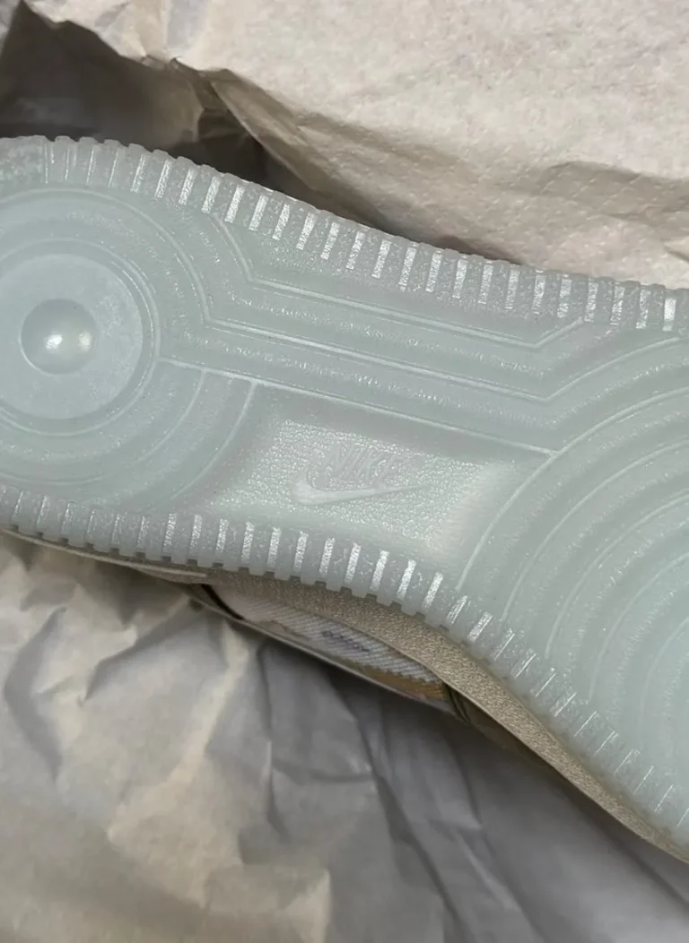 Futura × NIKE AIR FORCE 1 LOW “FLOM” が12月に登場予定