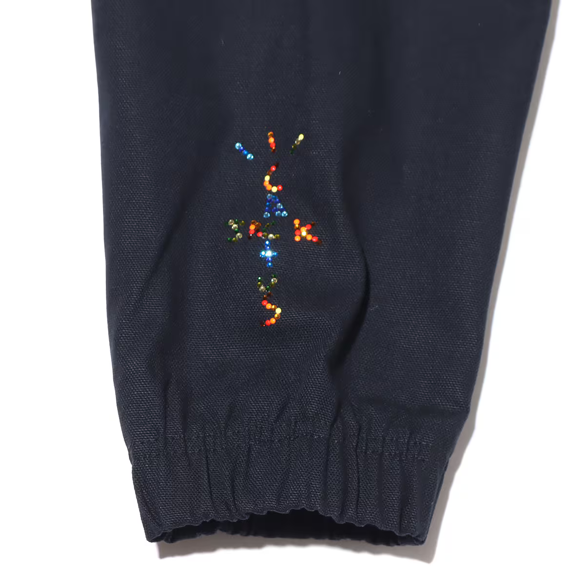 Travis Scott × NIKE の Woven Jacket が発売