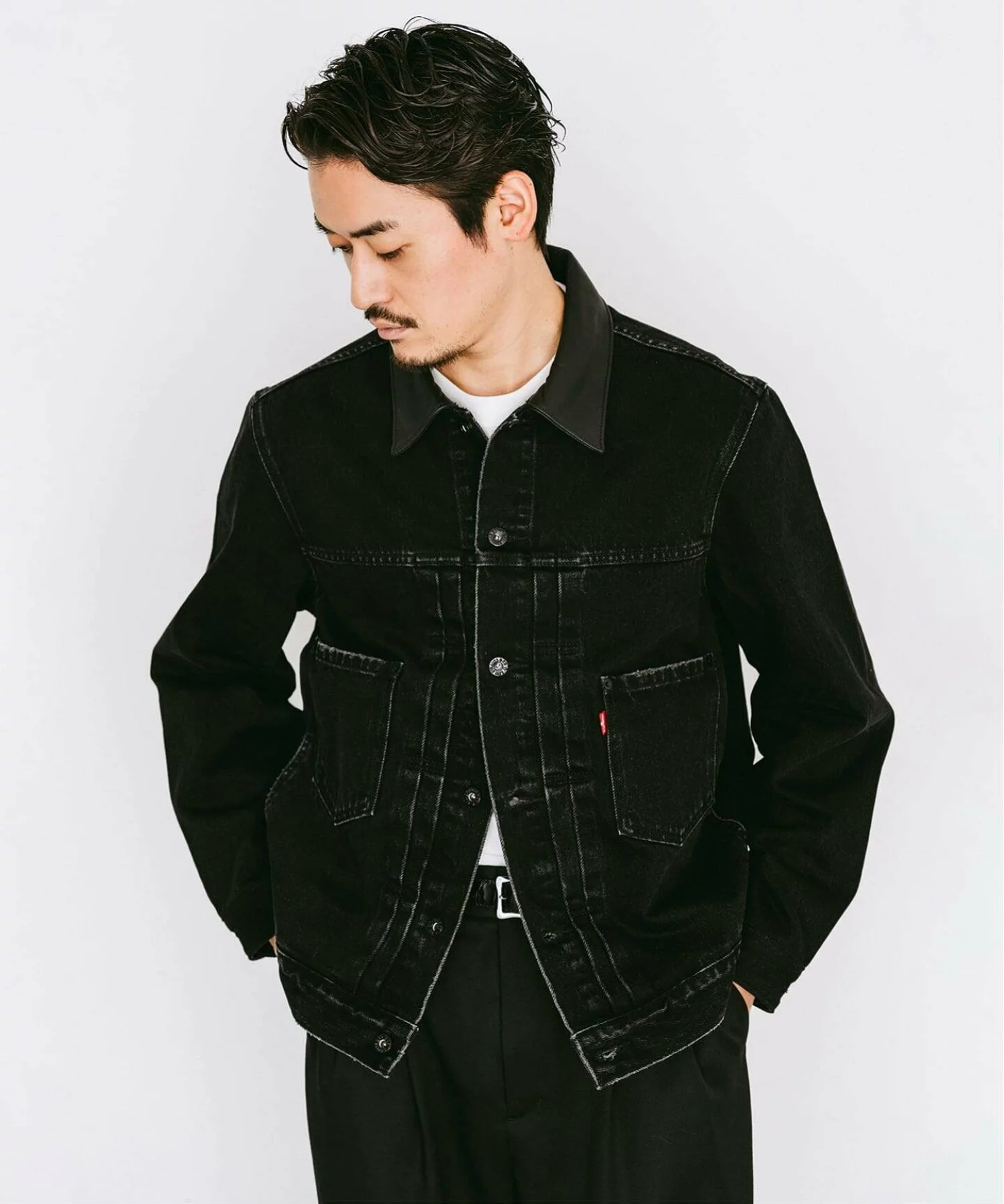 EDIFICE × Levi’s®『2nd Type Tracker Jacket』の先行予約が開始