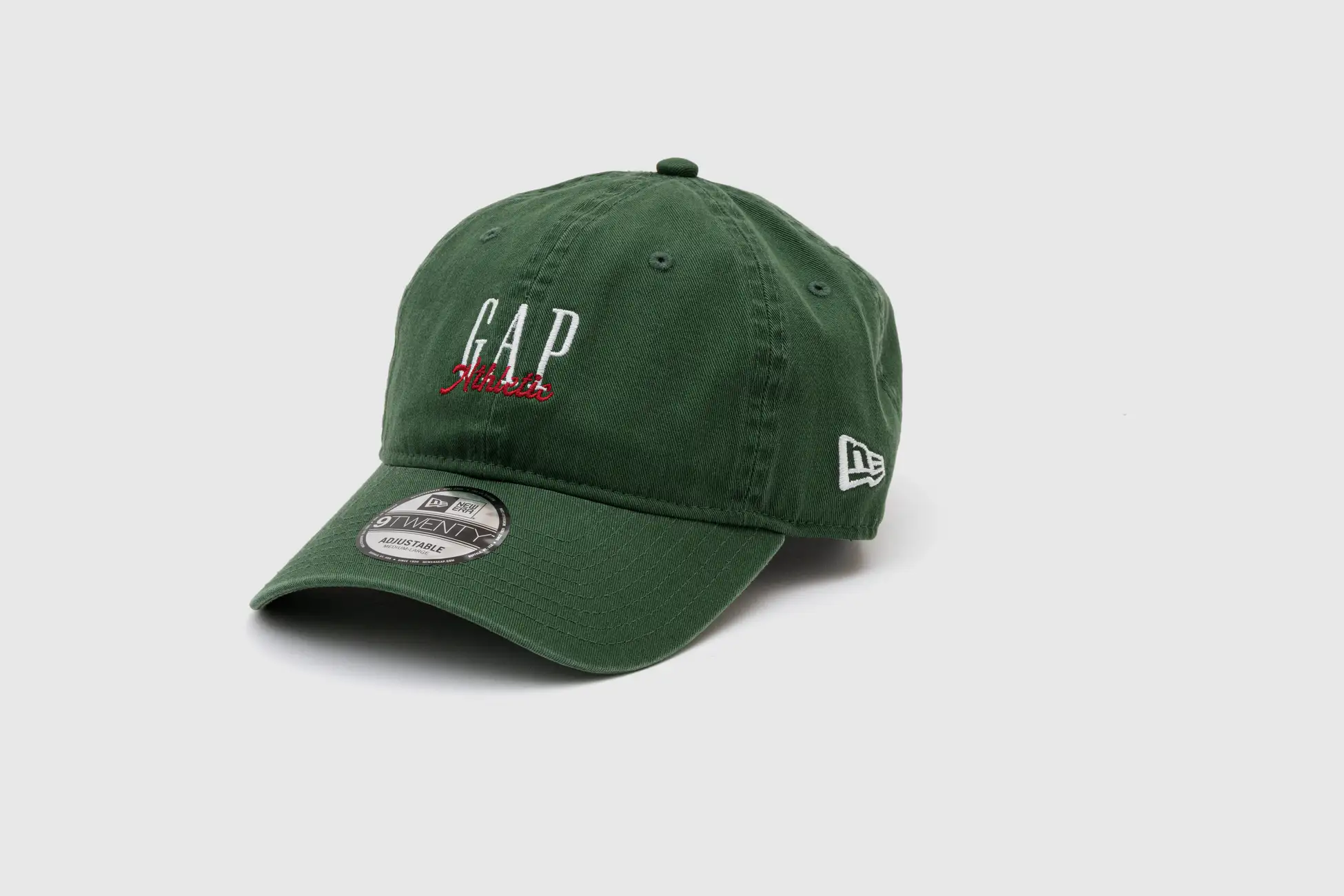 Gap × New era® の日本限定コラボコレクションが11月18日(火)発売