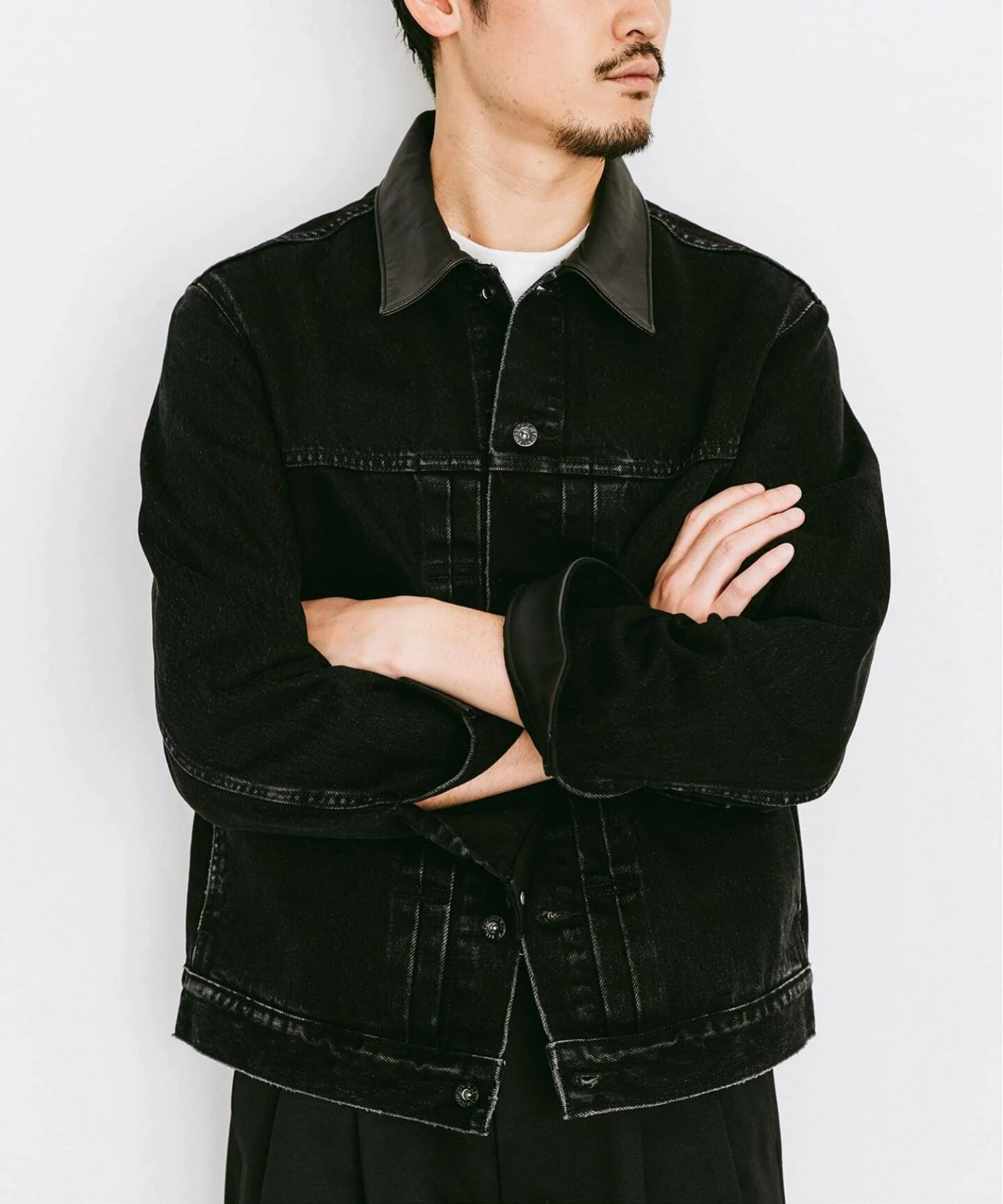 EDIFICE × Levi’s®『2nd Type Tracker Jacket』の先行予約が開始