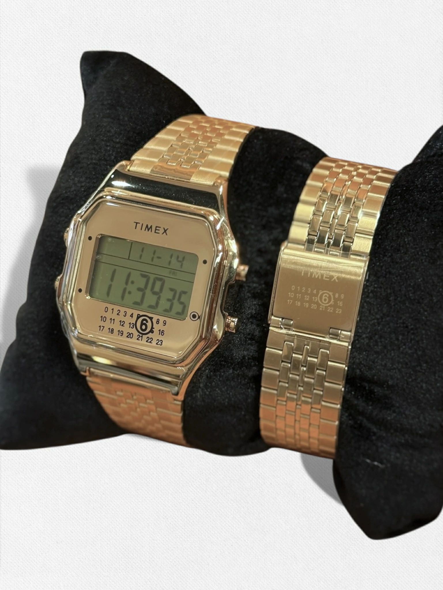 MM6 Maison Margiela × TIMEX T80 リングウォッチ、T80 ギフトセット の先行販売が開始