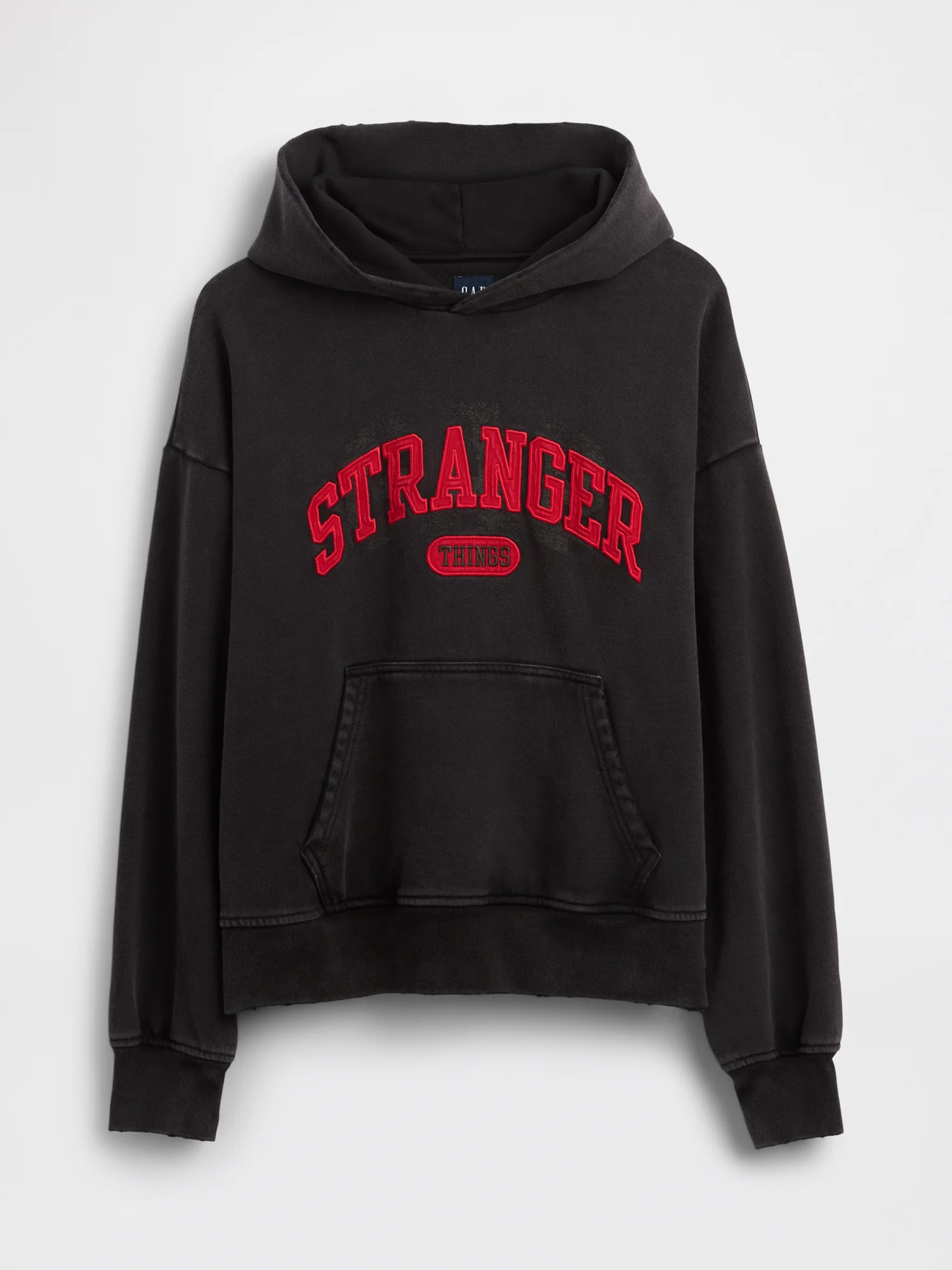 Gap × Stranger Things が11月25日(火)10:00～発売