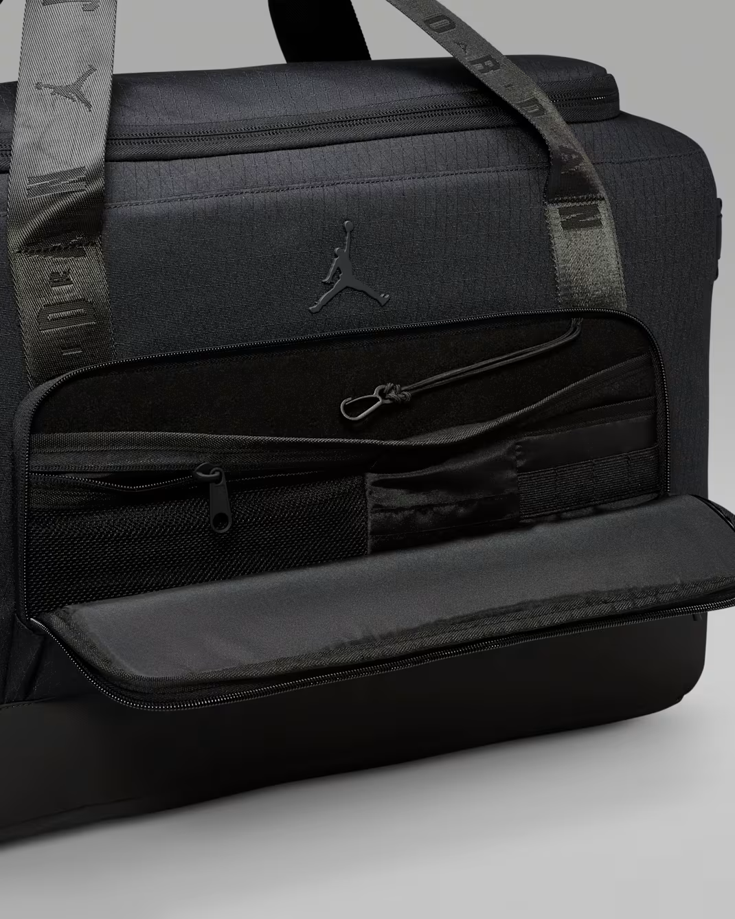 JORDAN BRAND『Collectors Duffel』の国内WEB抽選が開催