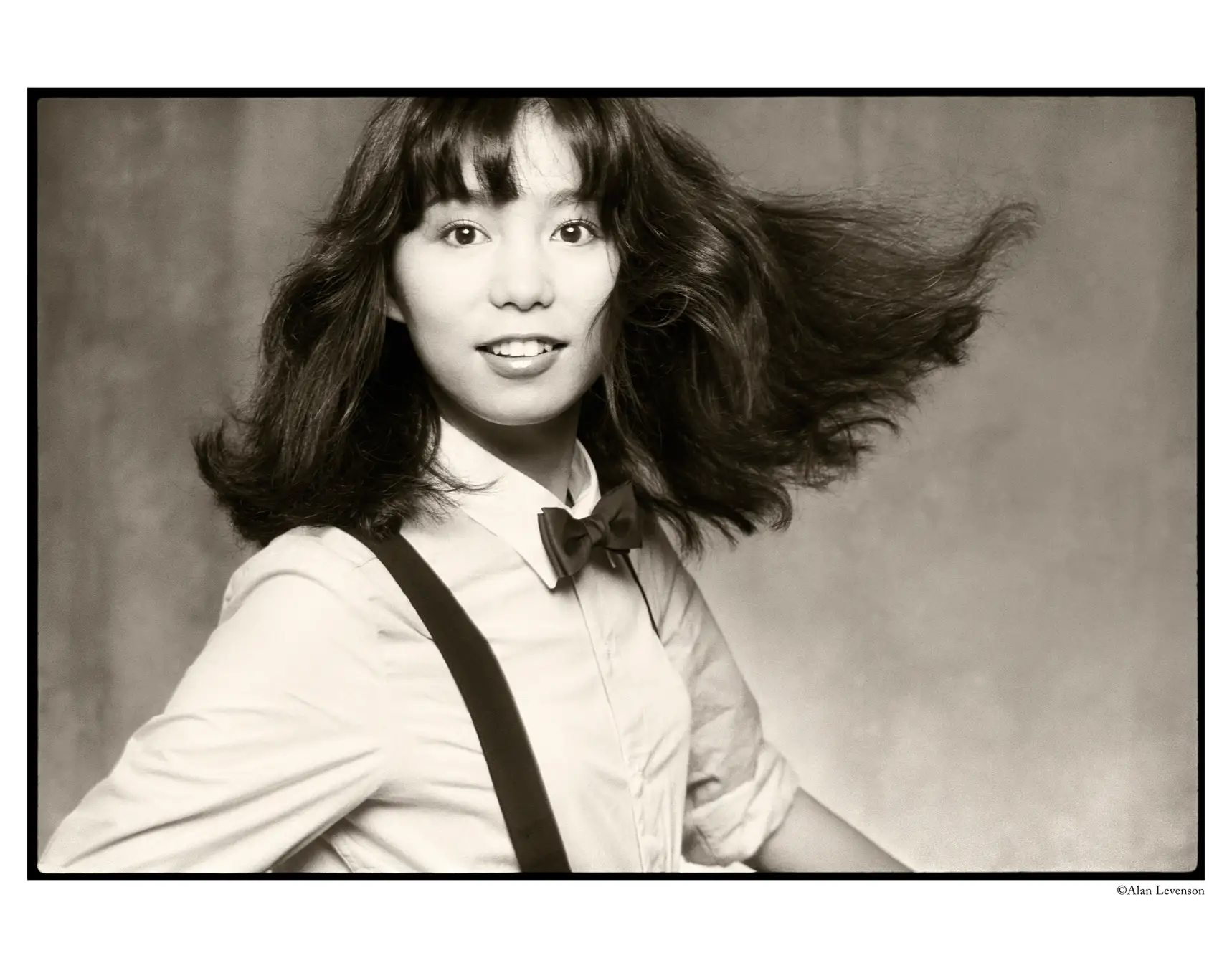 JOURNAL STANDARD × 竹内まりや のスペシャルコラボTシャツが12月12日(水)より先行予約開始