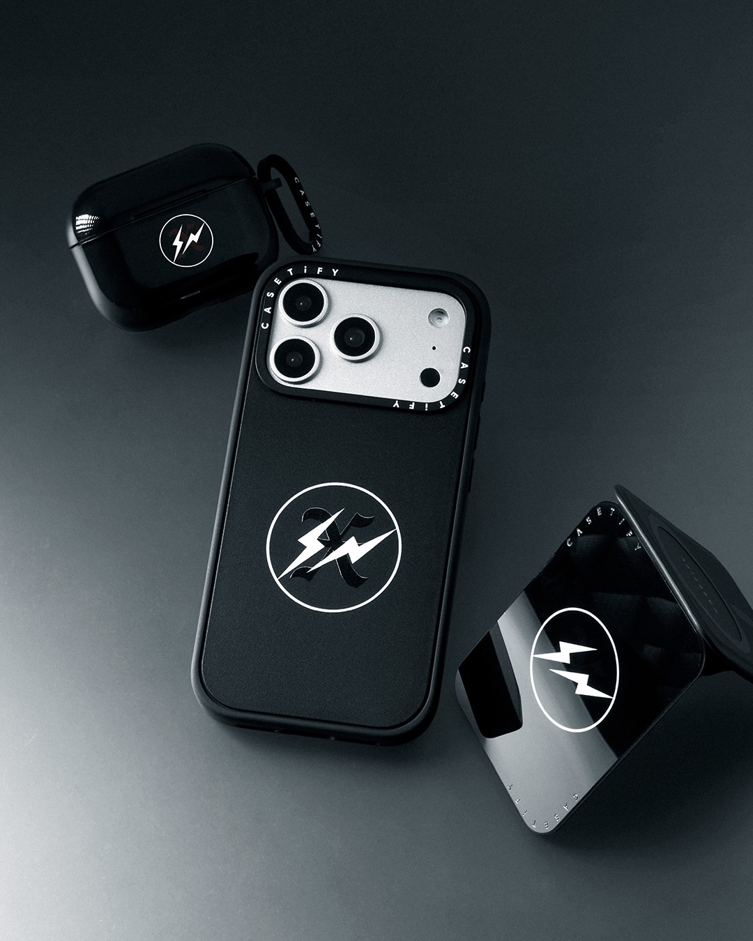 CASETiFY × GOD SELECTION XXX × fragment design のコラボコレクション第2弾が12月10日(火)発売