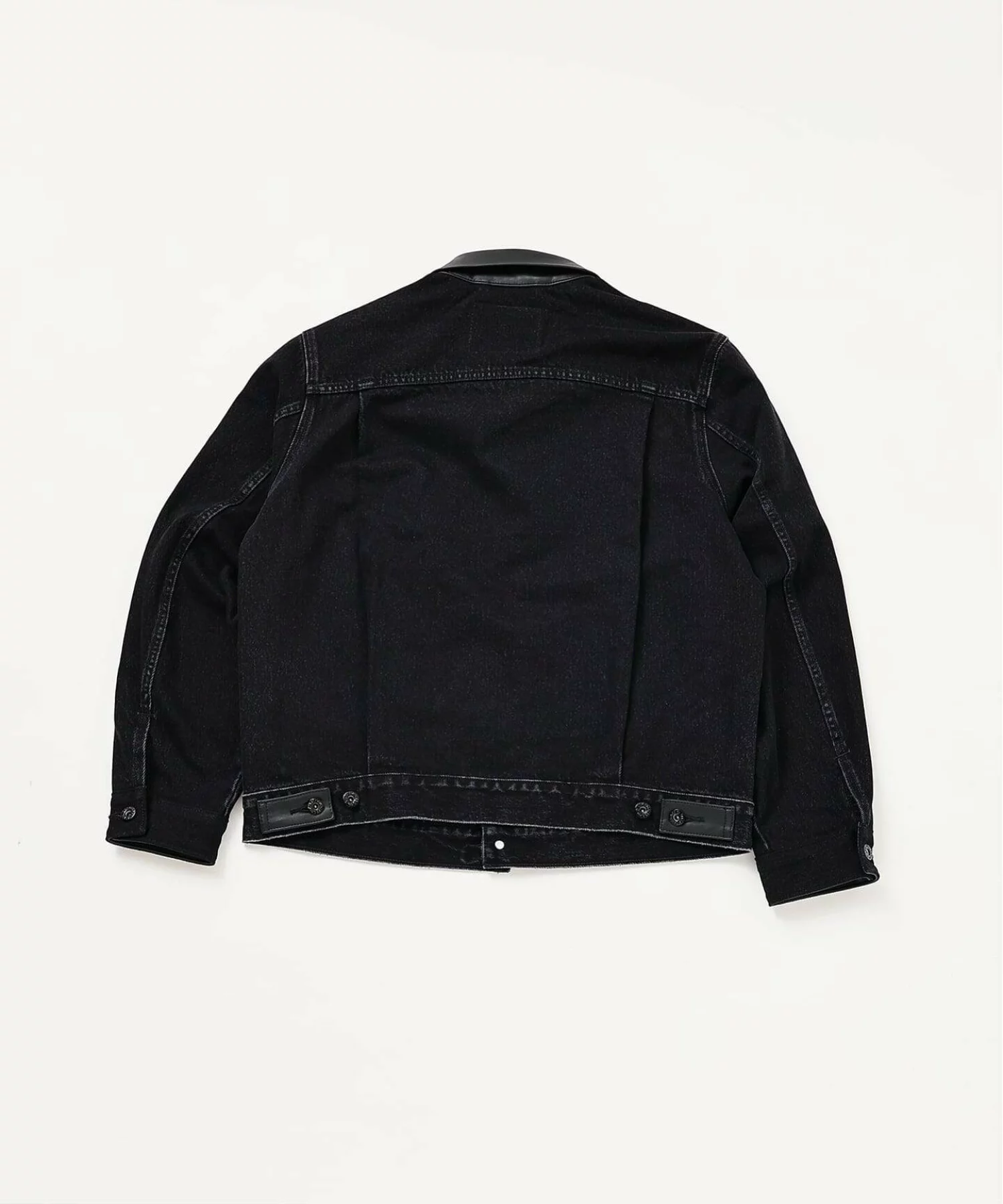 EDIFICE × Levi’s®『2nd Type Tracker Jacket』の追加予約が開始