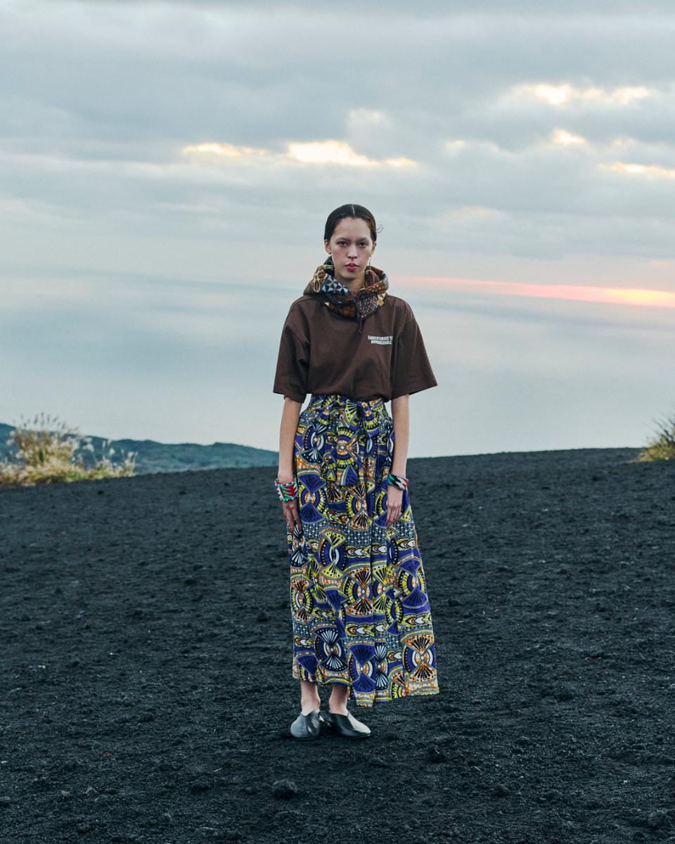 STARBUCKS STAND by BEAMS からコーヒー豆の産地 KENYA をイメージした “SEASONAL Collection” が12月12日(金)発売予定