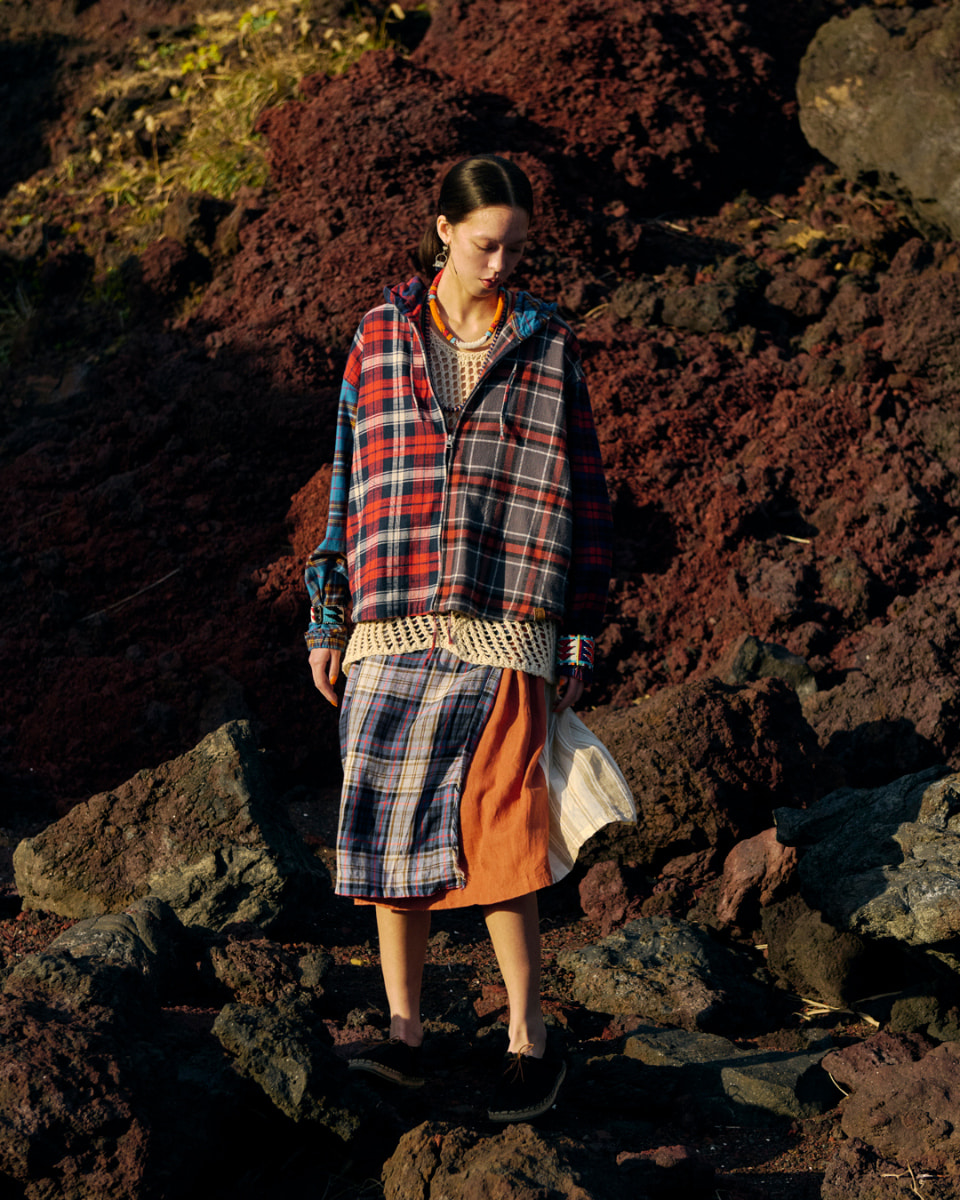 STARBUCKS STAND by BEAMS からコーヒー豆の産地 KENYA をイメージした “SEASONAL Collection” が12月12日(金)発売予定