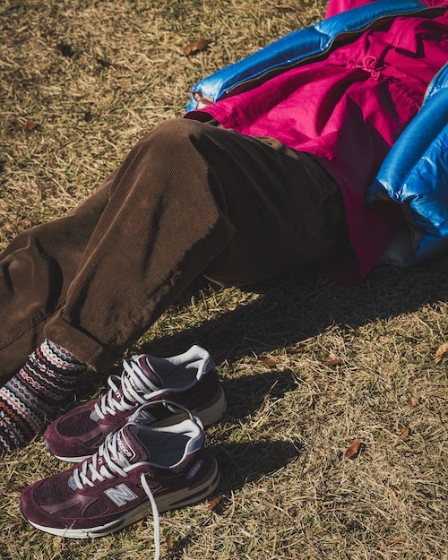 BEAMS PLUS × New Balance『Made in UK 991 v2 “Purple”』が12月12日(金)に発売予定
