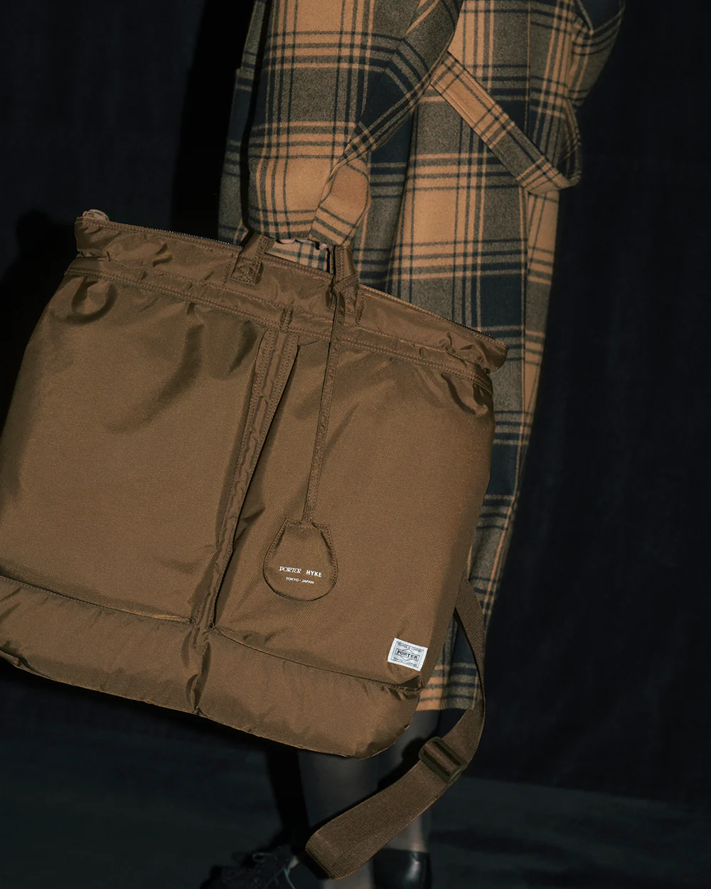 HYKE × PORTER の2025年秋冬コレクションが12月12日(金)に発売予定