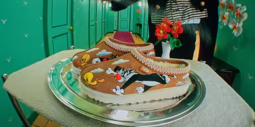 PALACE × UGG × Looney Tunes によるトリプルコラボコレクションの詳細が発表