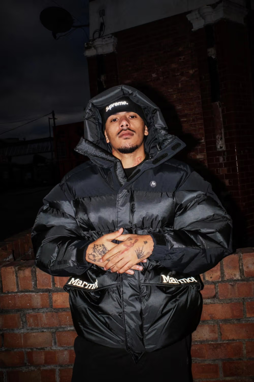 Supreme × Marmot の2025年秋コラボコレクションが12月27日(土)発売予定