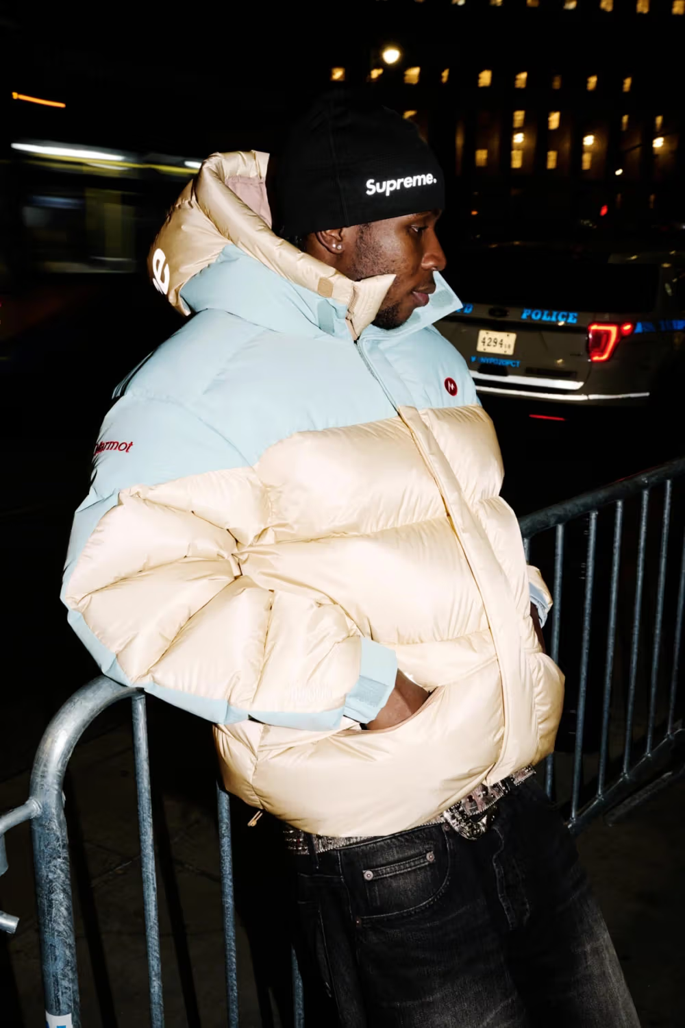 Supreme × Marmot の2025年秋コラボコレクションが12月27日(土)発売予定