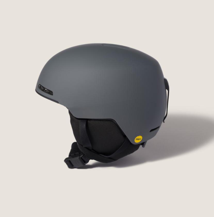 MIU MIU × Oakley の初コラボコレクション “Miu Miu by Oakley” が登場