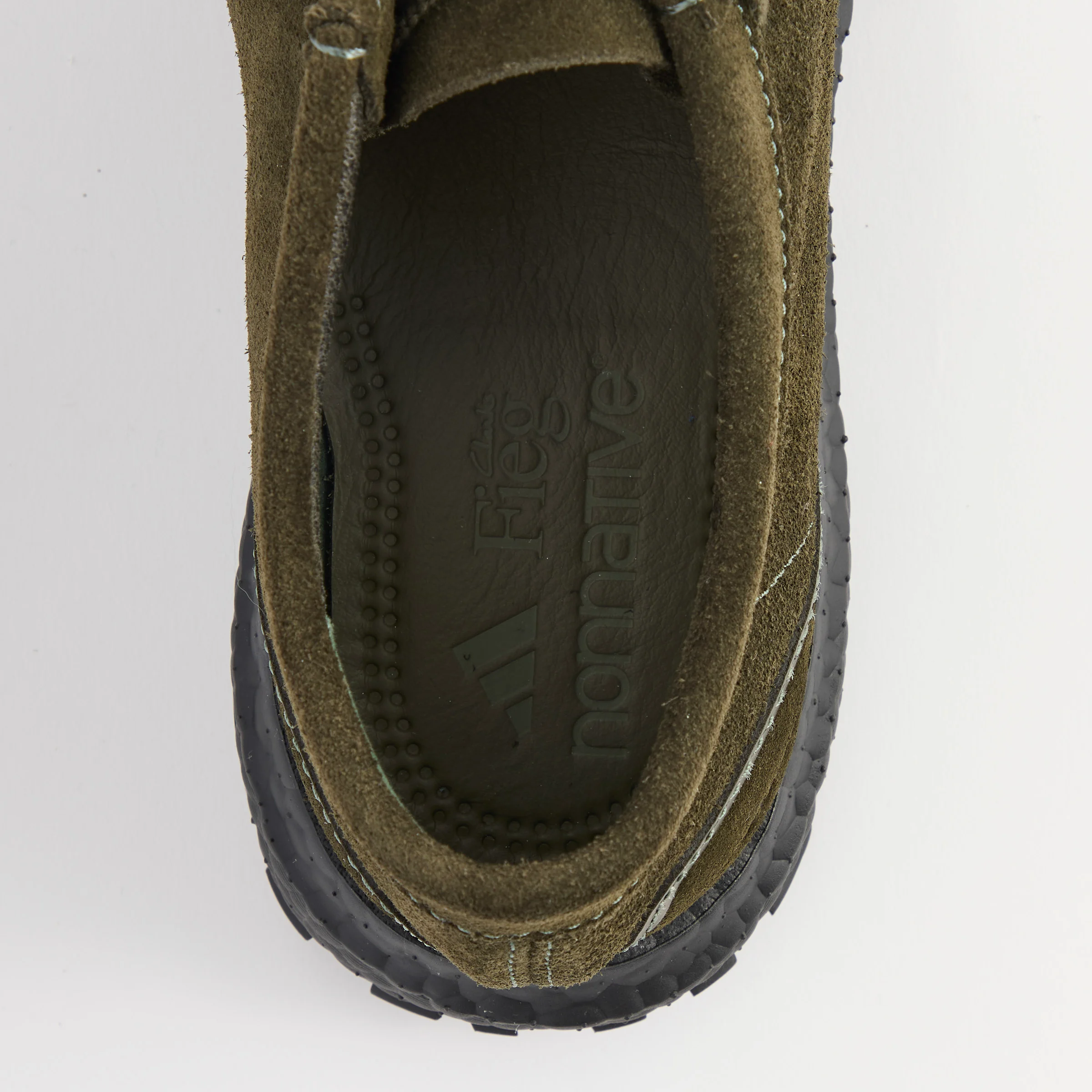 KITH × nonnative の2026年初売りアイテムが1月2日(金)に発売予定