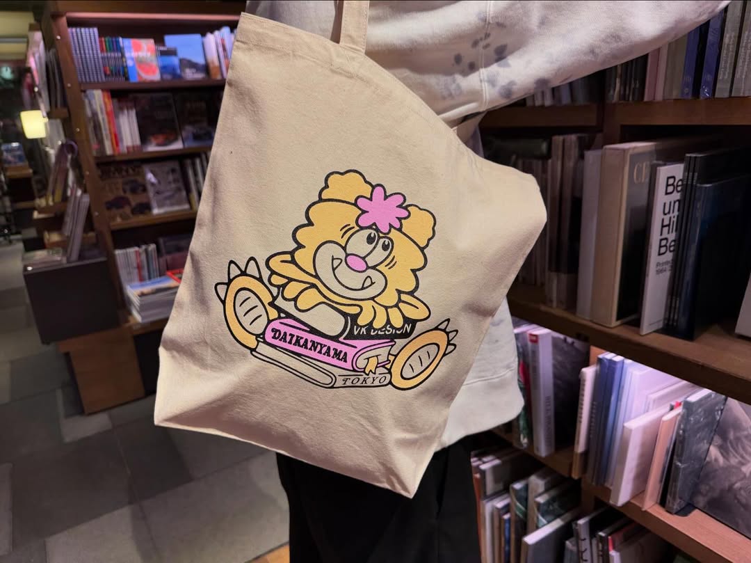 代官山 蔦屋書店 の開業14周年を記念した VERDY とのコラボアイテムが発売