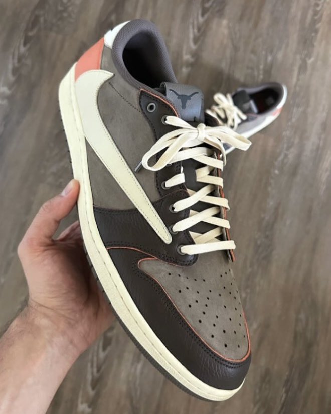 Kevin Durant が Travis Scott × NIKE AIR JORDAN 1 LOW の特別モデルを着用