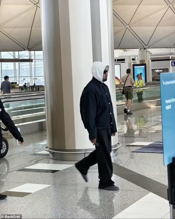 YZY『SL-01』が国内 Republic にて発売