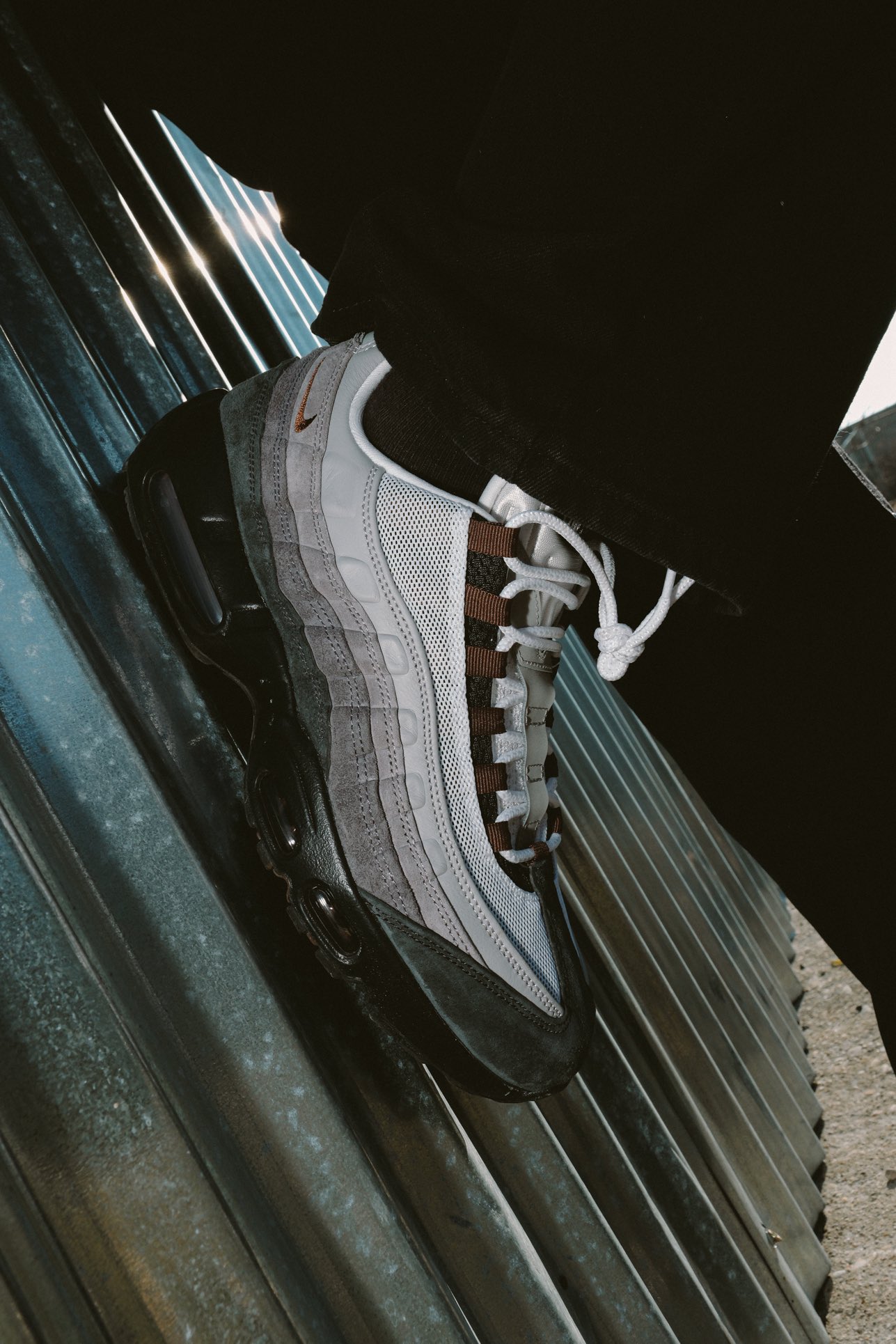 NIKE SB × NIKE AIR MAX 95 “Cacao Wow” の海外先行販売が開始