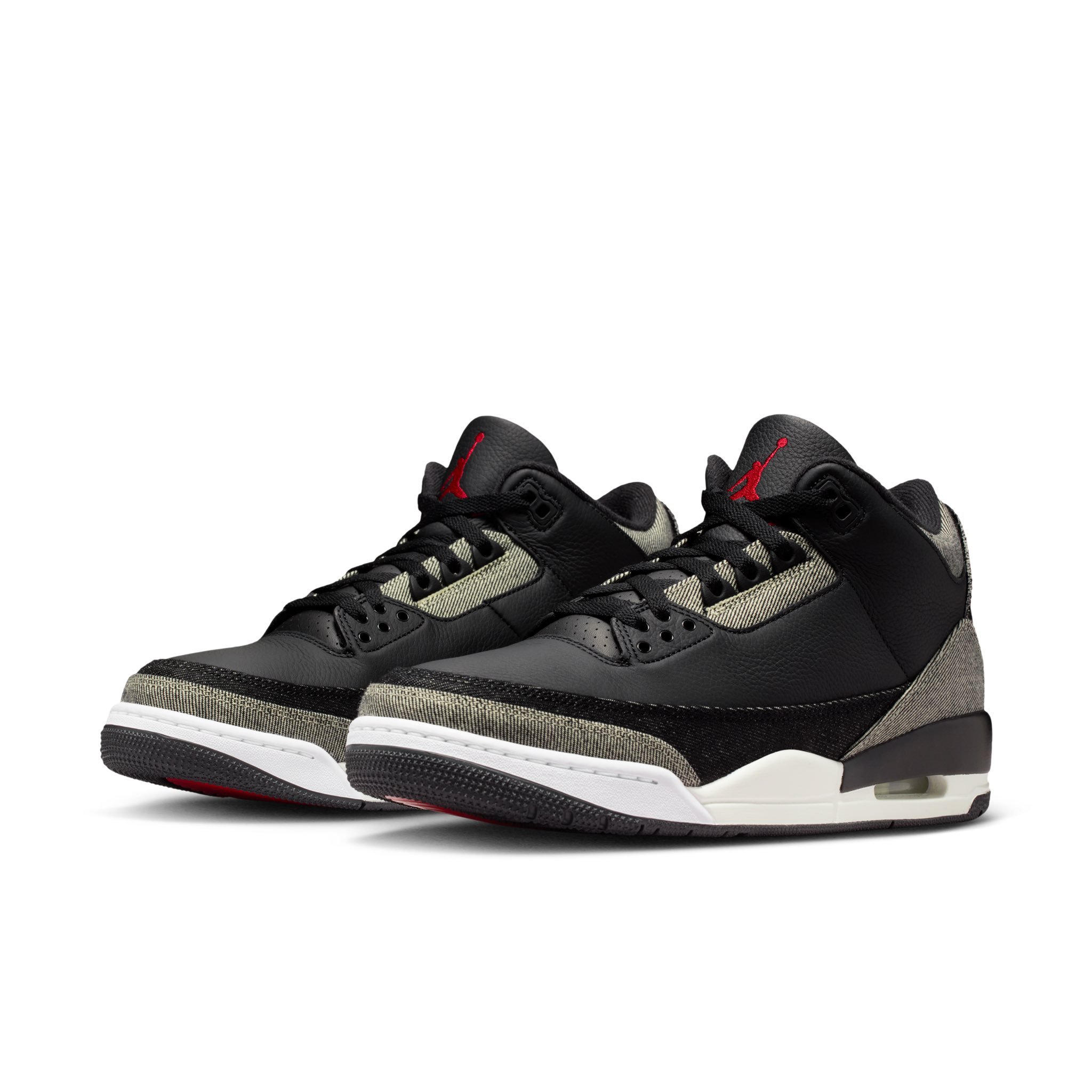 Levi's® × NIKE AIR JORDAN3 が2月21日(土)に発売予定