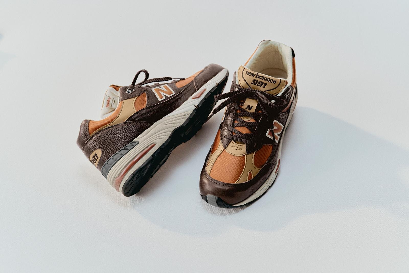 New Balance Made in UK 991v1 “Luxe Vegetable Tanned Leather” が2月5日(木)発売予定