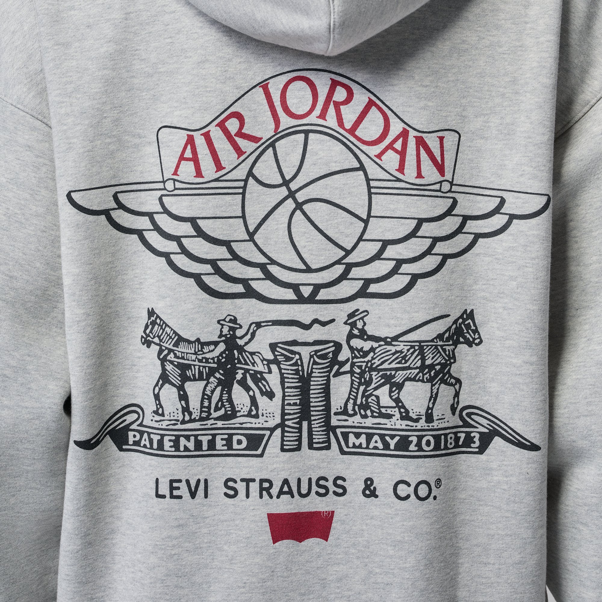 Levi's® × NIKE『Hoodie』のオフィシャルルックが公開