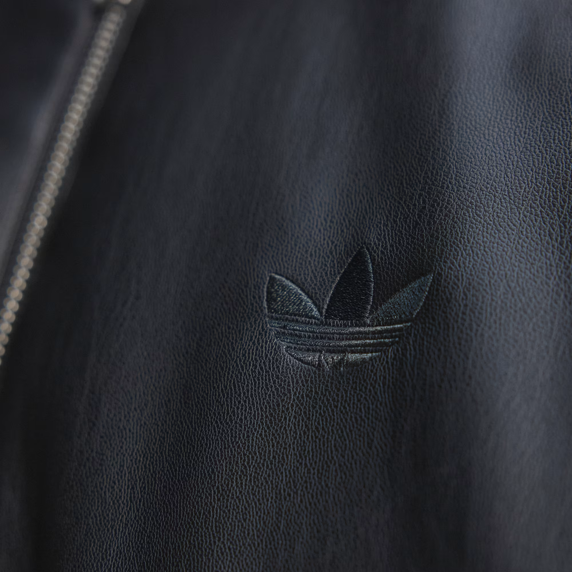 adidas Originals『Premium Essentials Pleather Bomber Jacket』が発売