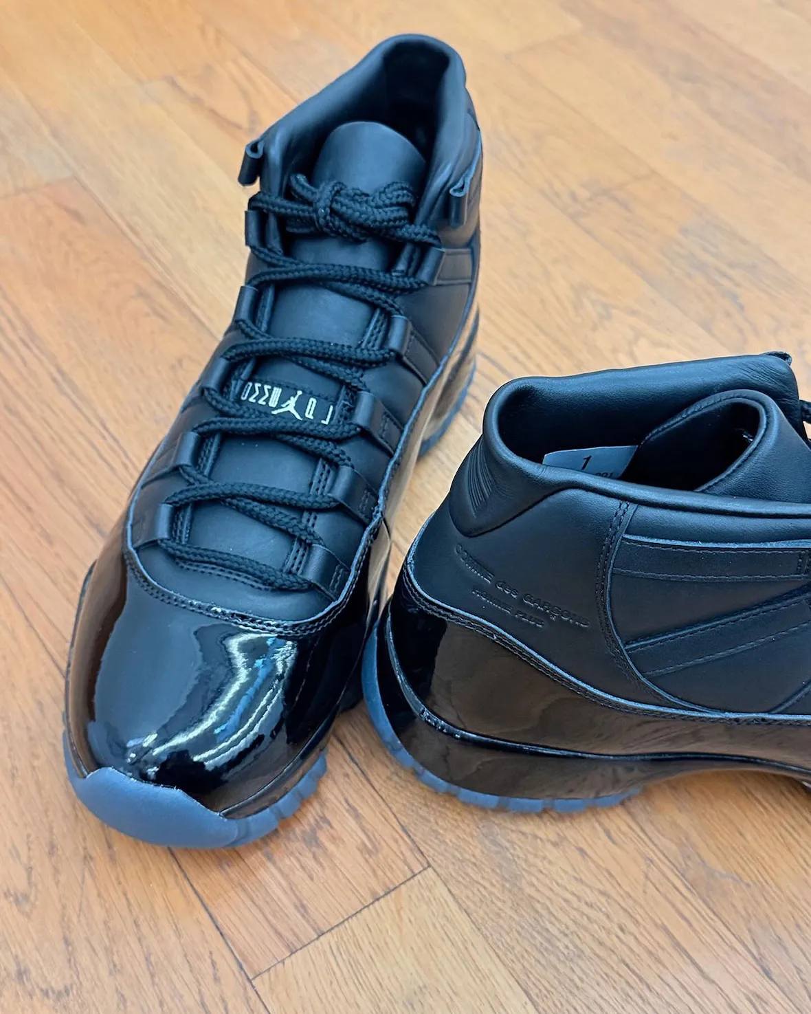 COMME des GARÇONS HOMME PLUS × NIKE AIR JORDAN 11 が公開