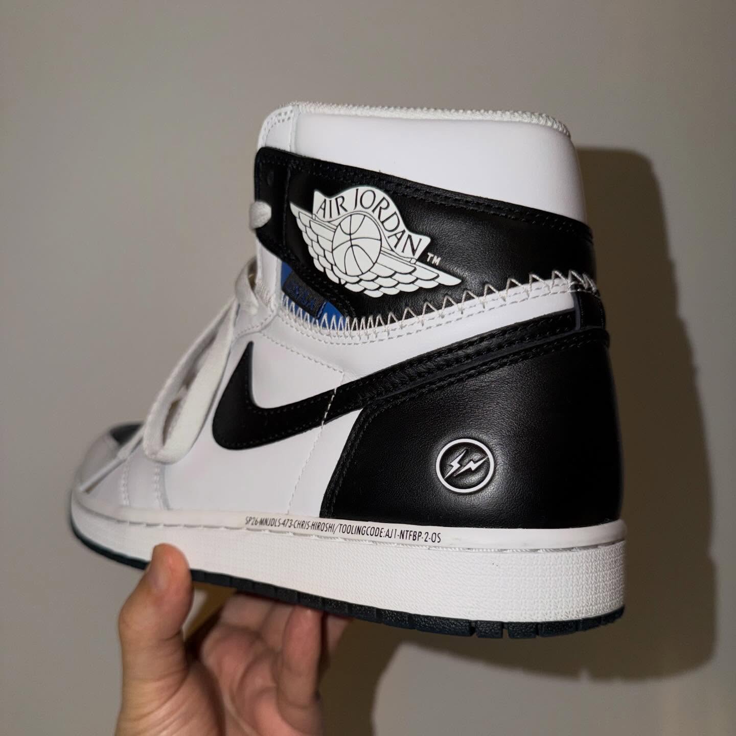藤原ヒロシ が fragment design × UNION × NIKE AIR JORDAN 1 “Black/White” を公開