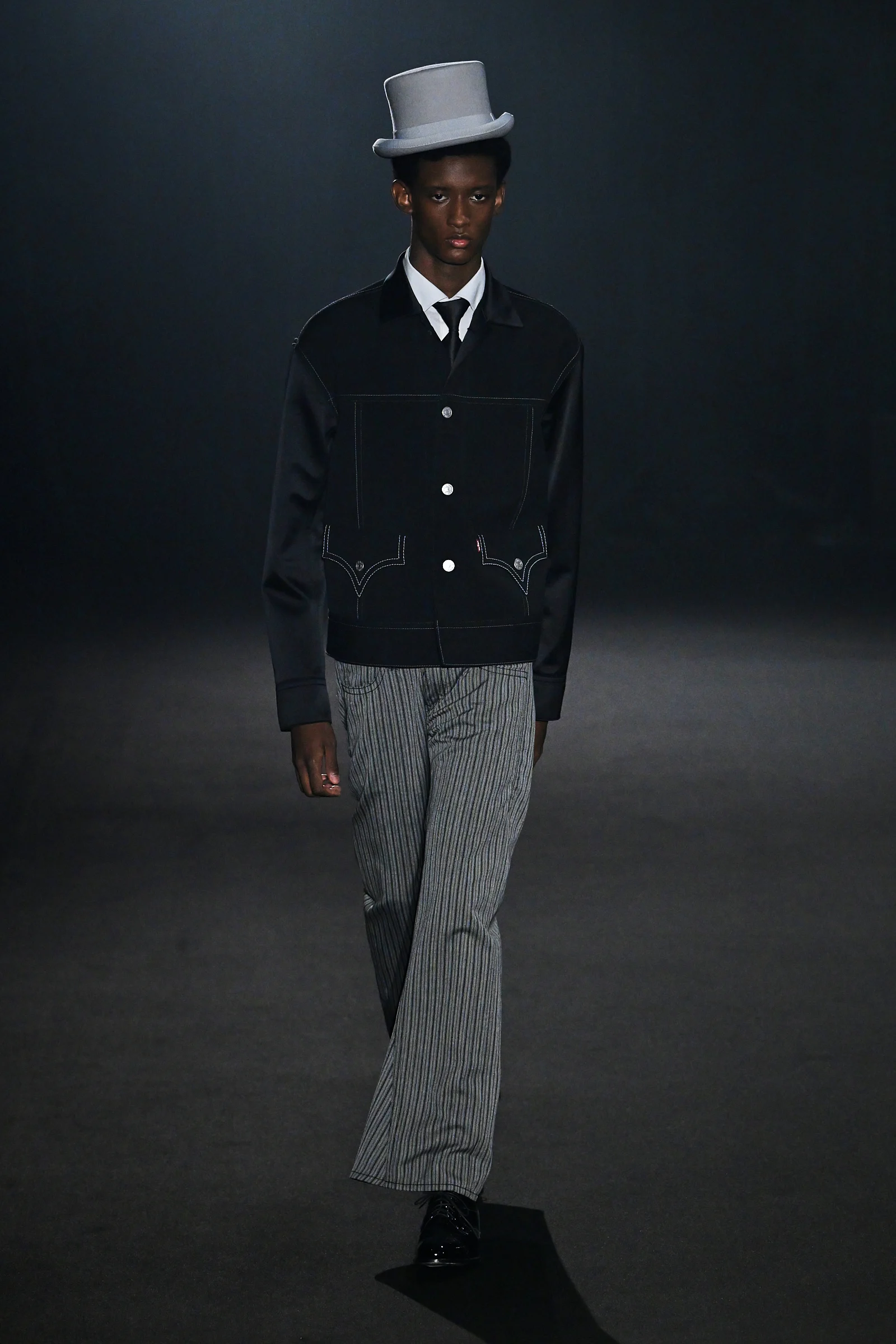 JUNYA WATANABE MAN × New Balance 、Levi's® の2026年秋冬コラボアイテムが公開