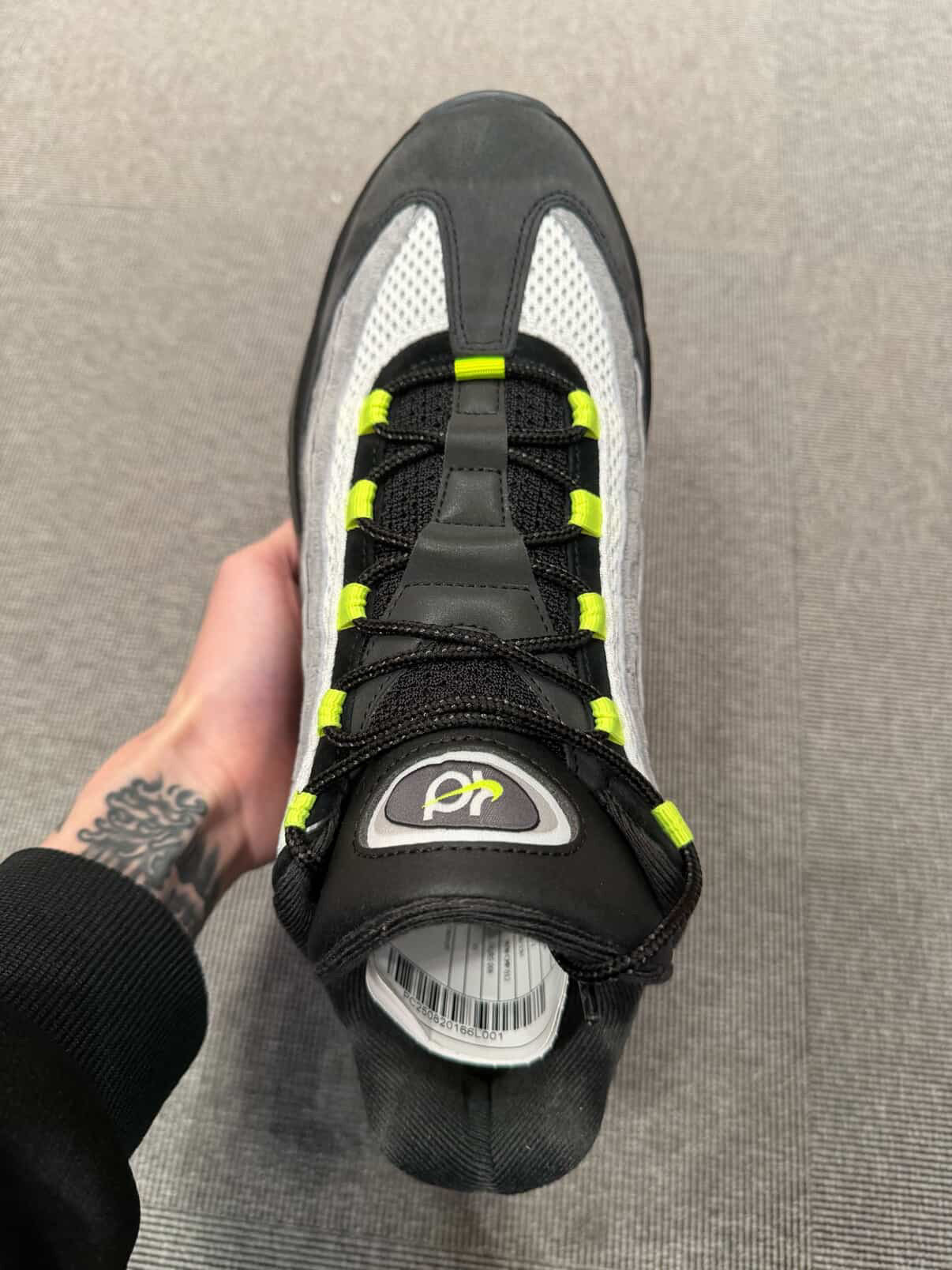 KITH × NIKE KD 18 "Neon" が公開