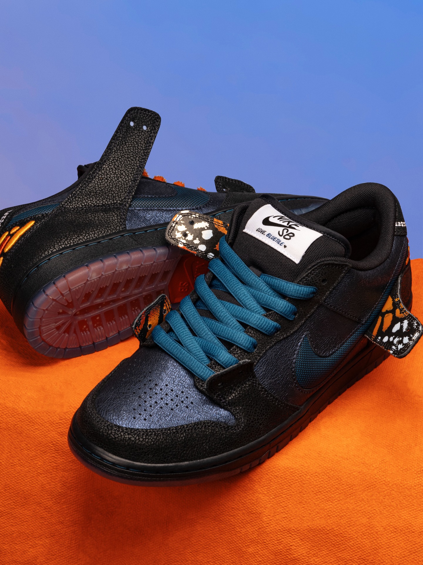 Bluetile Skateboards × NIKE SB DUNK LOW の国内抽選が開始