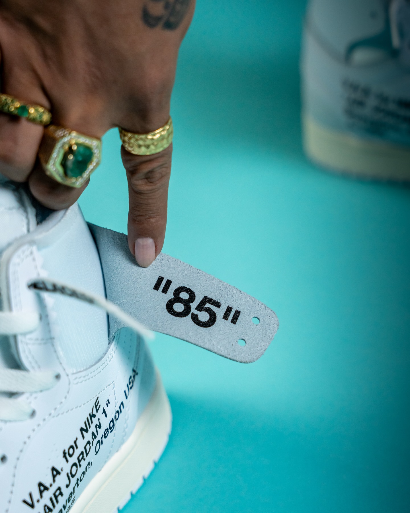 Virgil Abloh Archive × NIKE AIR JORDAN 1 “Alaska” が3月28日(土)発売予定