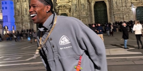 Travis Scott が CPFM × NIKE ACG の2026年春コラボアイテム『Fit Polo』を着用