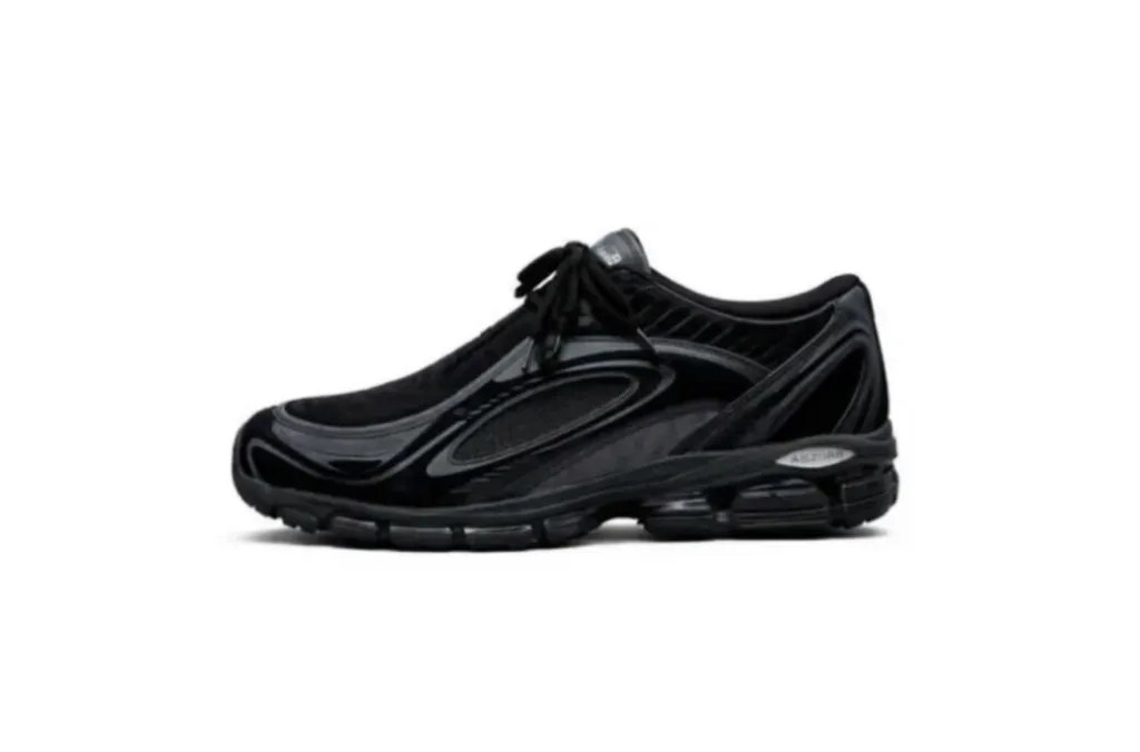 COMME des GARÇONS HOMME × New Balance『1890A』が国内近日発売予定