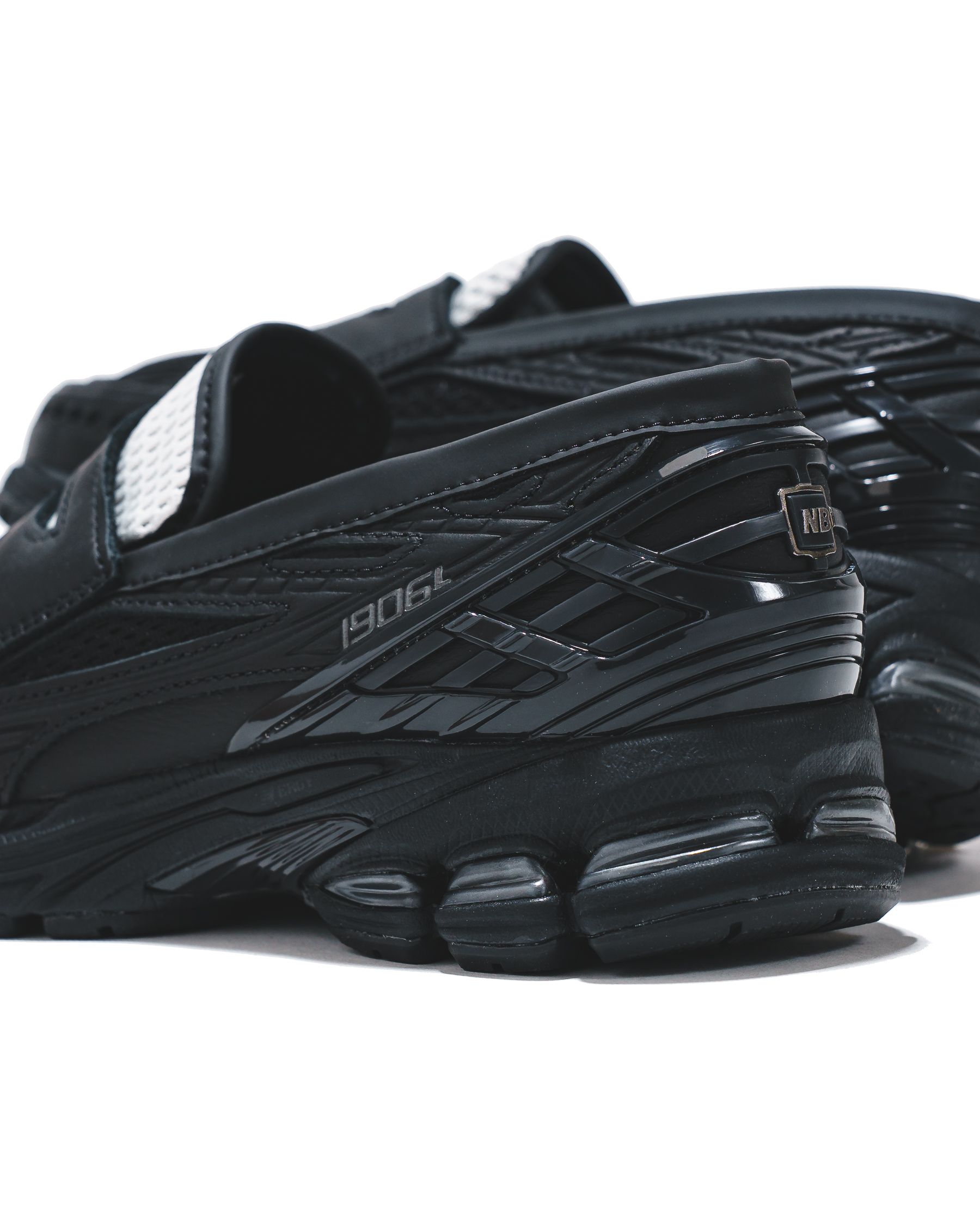 New Balance 1906L “Black/Angora” が1月7日(水)発売