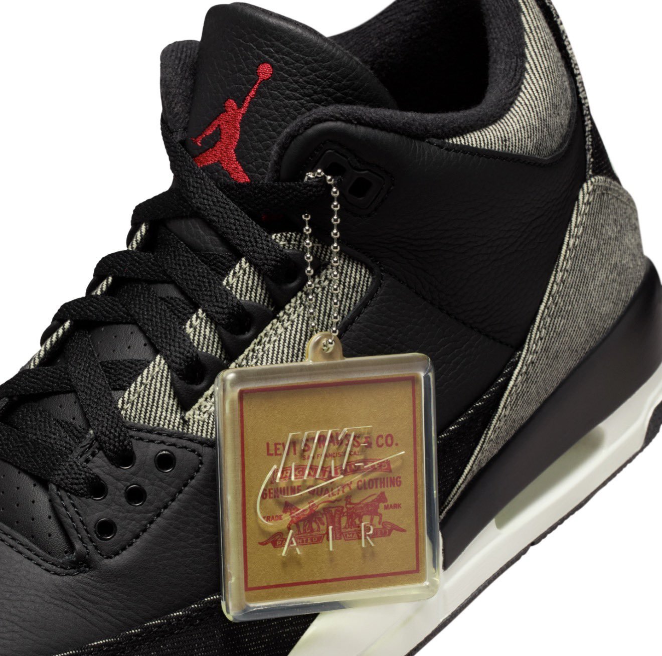Levi's® × NIKE AIR JORDAN3 が2月21日(土)に発売予定