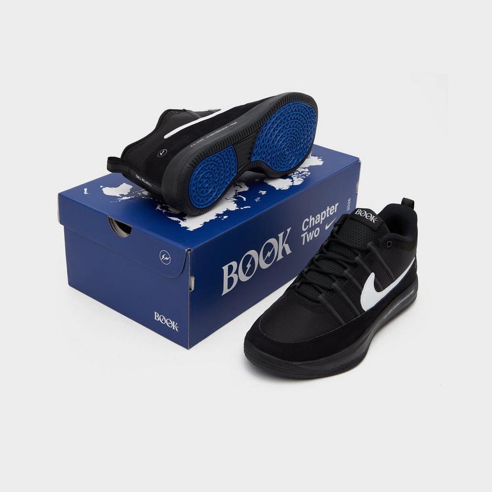fragment design × NIKE BOOK 2 の国内販売価格は22,660円