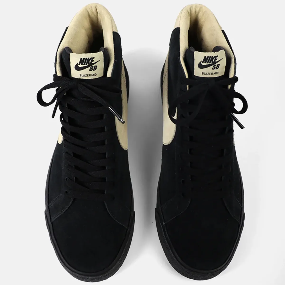 THRASHER × NIKE SB『BLAZER MID』のゲリラ先行予約が実施