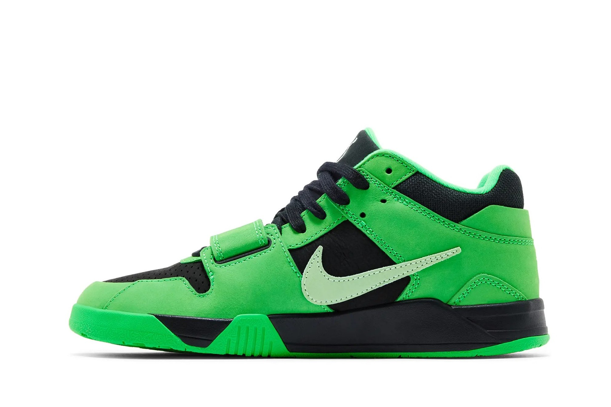 Travis Scott × JORDAN JUMPMAN JACK TR “Celtics” のリテイラールックが公開