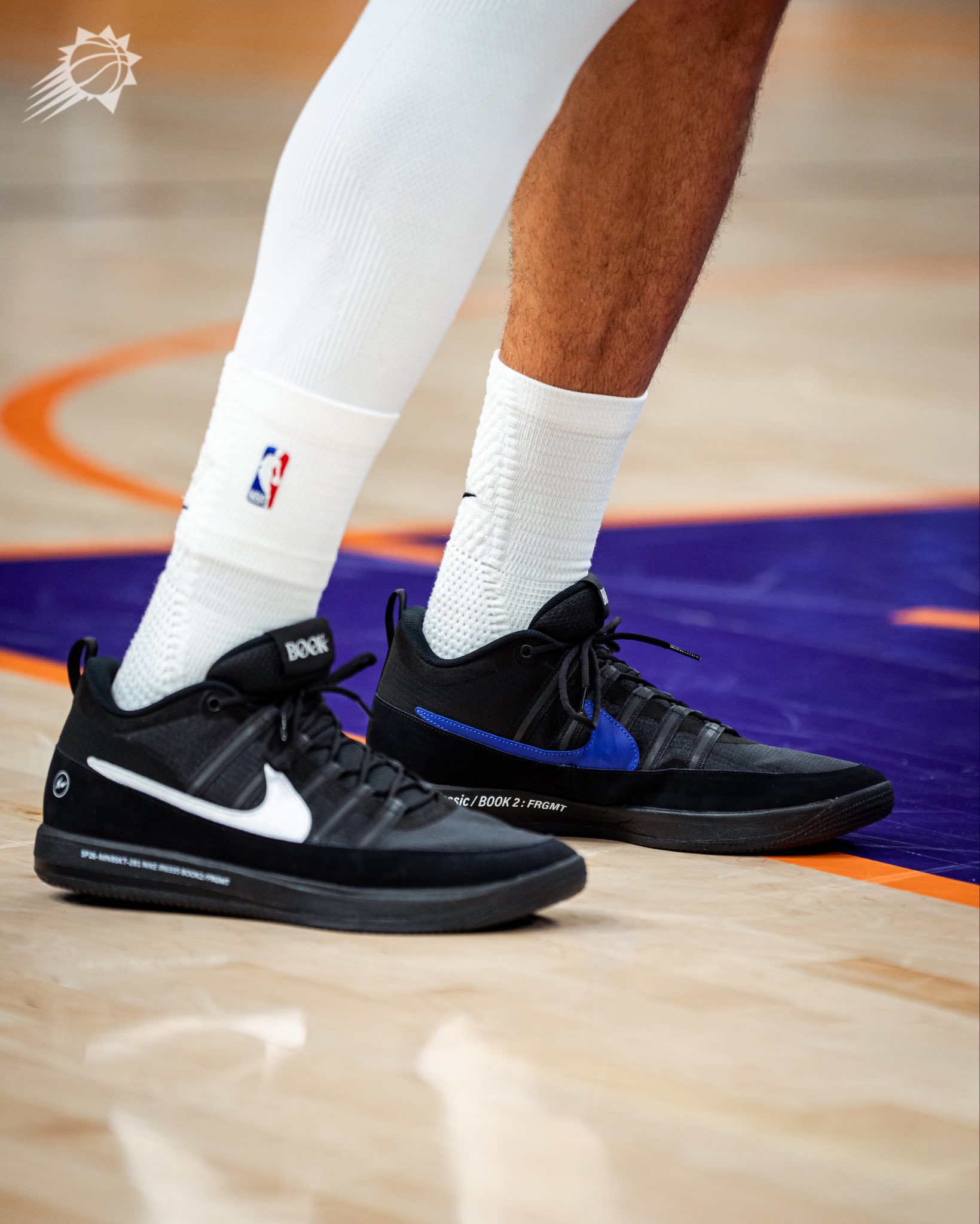 NBA の Devin Booker が fragment design × NIKE BOOK 2 を着用