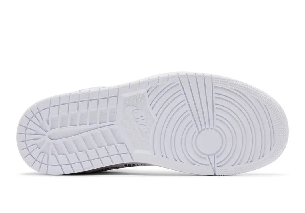 Virgil Abloh Archive × NIKE AIR JORDAN 1 “Alaska” のリテイラールックが公開