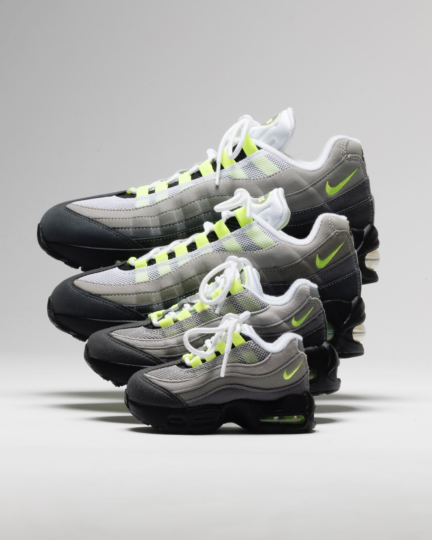 【最新情報を随時更新中】NIKE AIR MAX 95 OG BIG BUBBLE “Neon” が3月5日(木)に発売予定